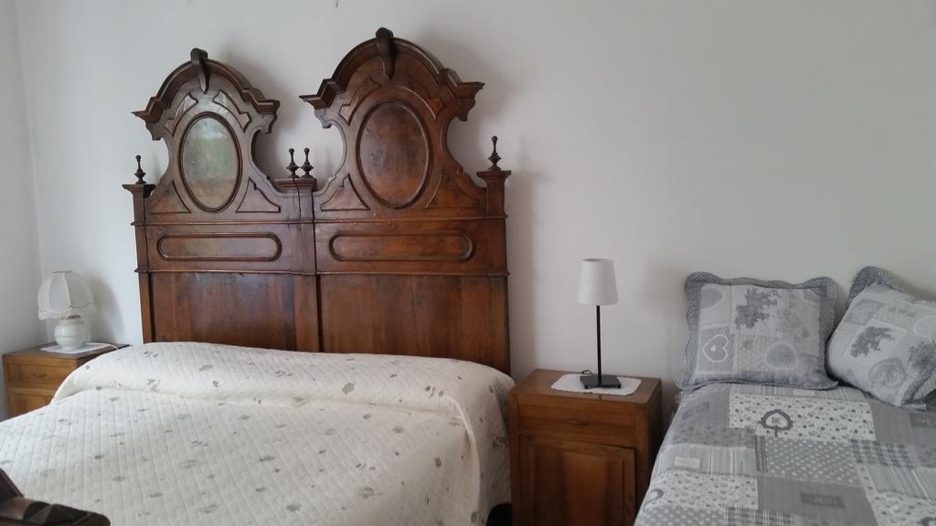 Apartment Iseo Lake Sale Marasino Cameră foto